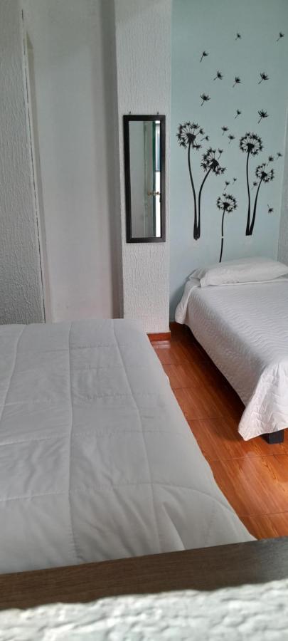 Hostal Brilliant Quito Extérieur photo