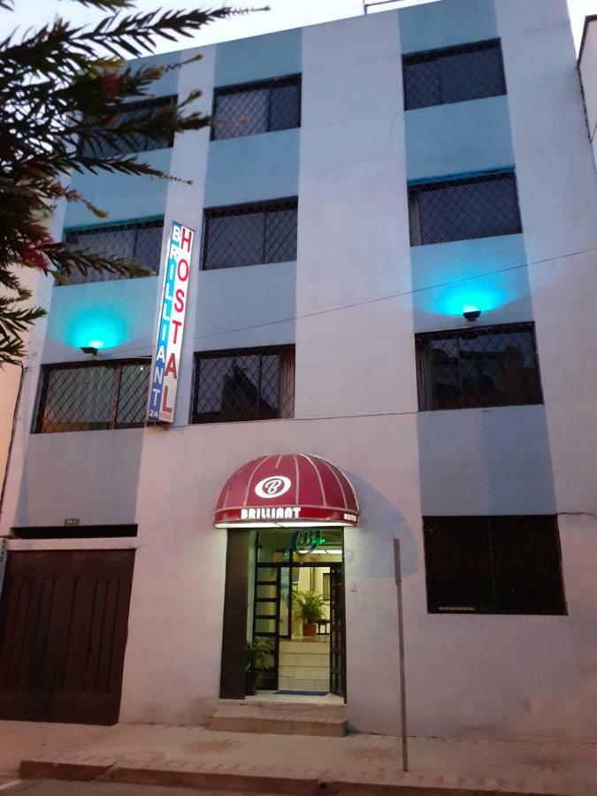 Hostal Brilliant Quito Extérieur photo